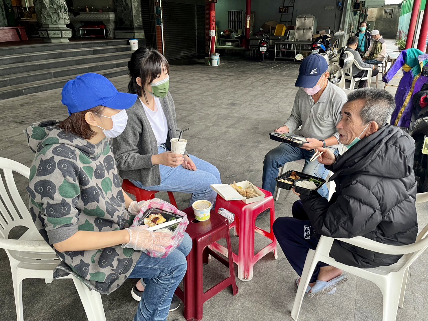 84歲鄧昌-共餐-1.JPG