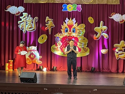 主任致詞感謝表演.jpg