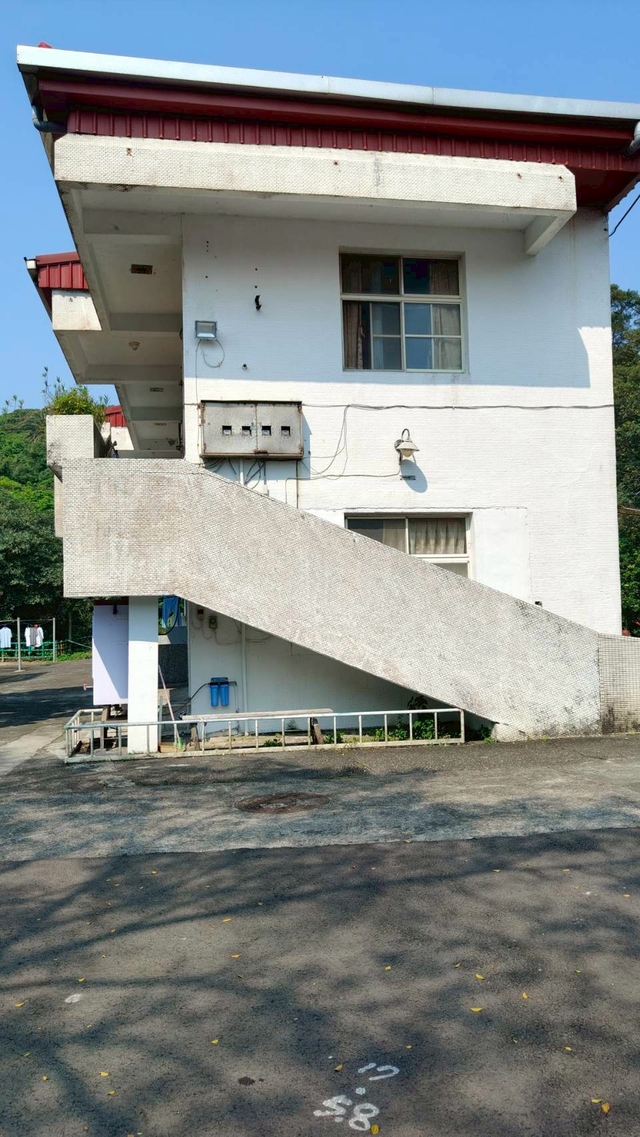 114年度安養區院舍外牆整修工程(第一期)施工前照片.jpg