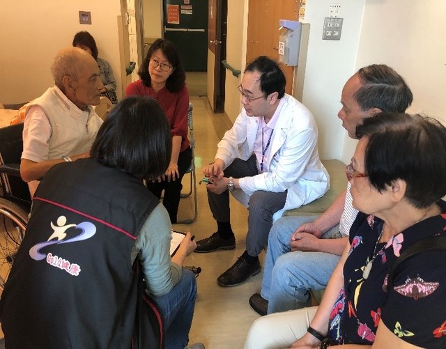 108.04.24家庭會議(蘇0富).jpg